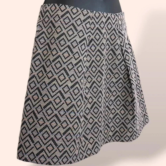 Stradivarius Pleated Mini Skirt - Picture 2 of 6